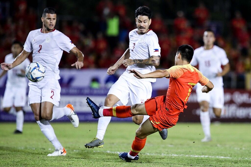 国足0-0菲律宾,男足输菲律宾里皮有责任吗