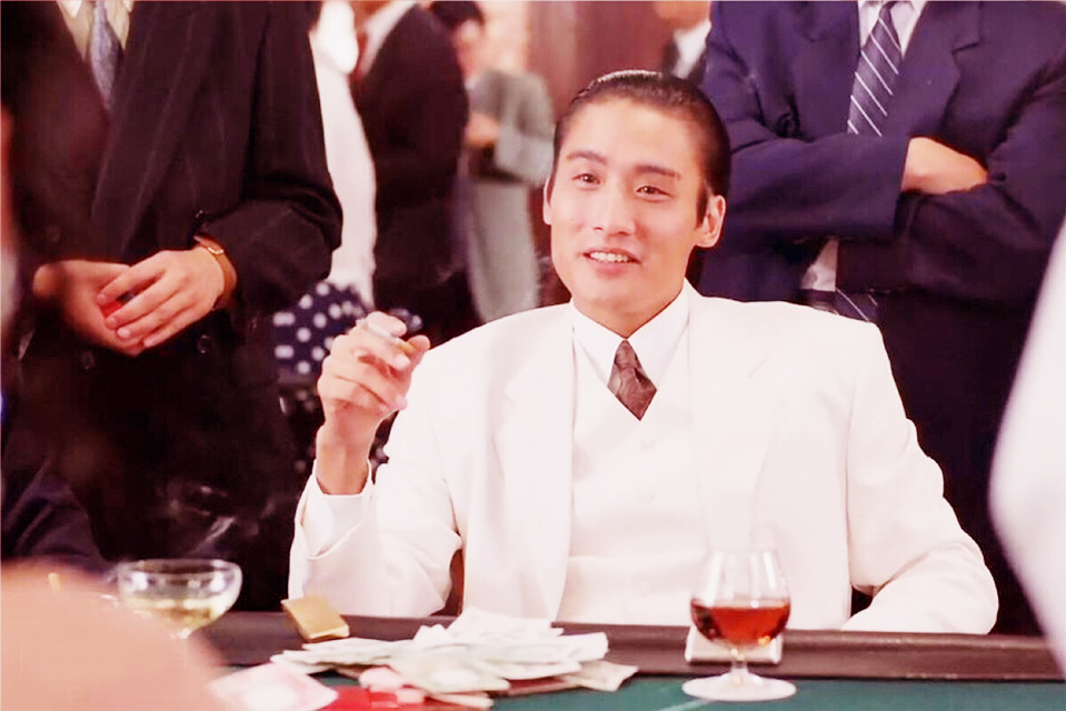 影帝梁家辉沦落摆地摊,梁家辉追虎擒龙摆地摊