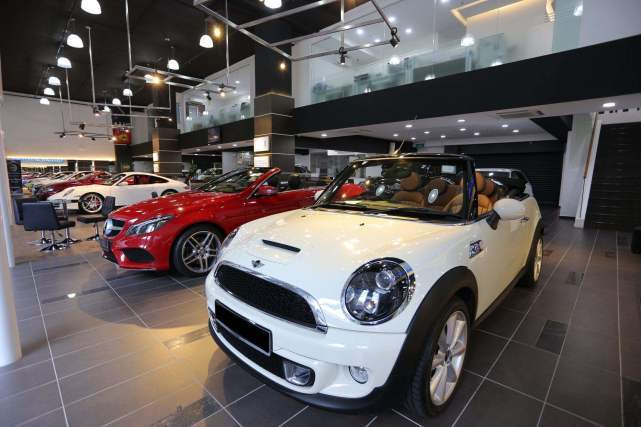 20万的车贷款和全款买车哪个划算,买汽车全款和免息贷款哪个更合算