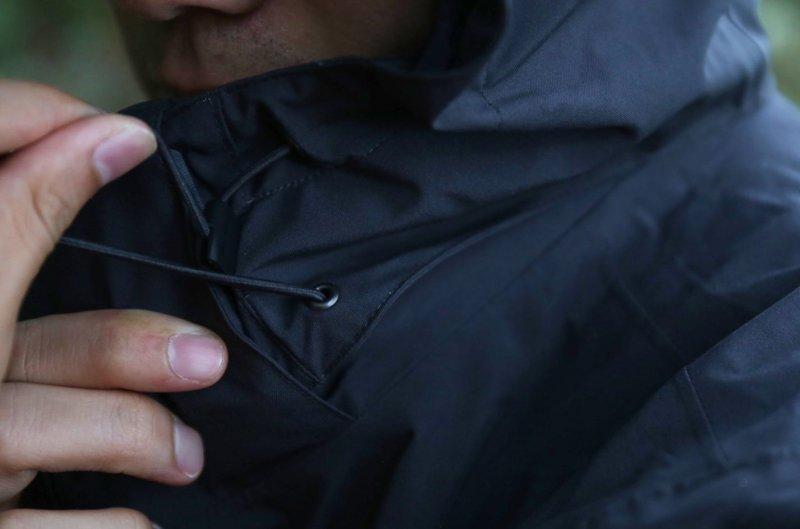 哥伦比亚冲锋衣测评可以上雪山吗,哥伦比亚冲锋衣绿色拼接