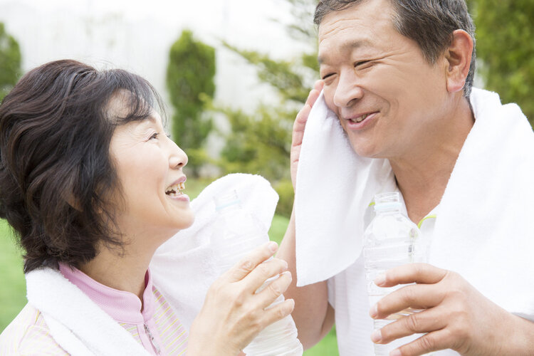 绝经后，还可以有夫妻生活吗？注意这4点，好处是别人羡慕不来的