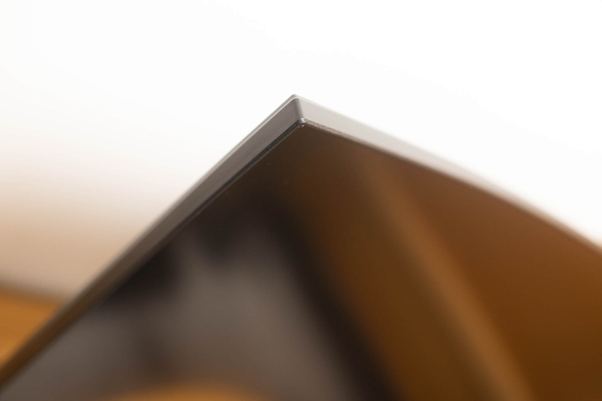 ktc48寸显示器,32寸显示器1k144hz游戏体验