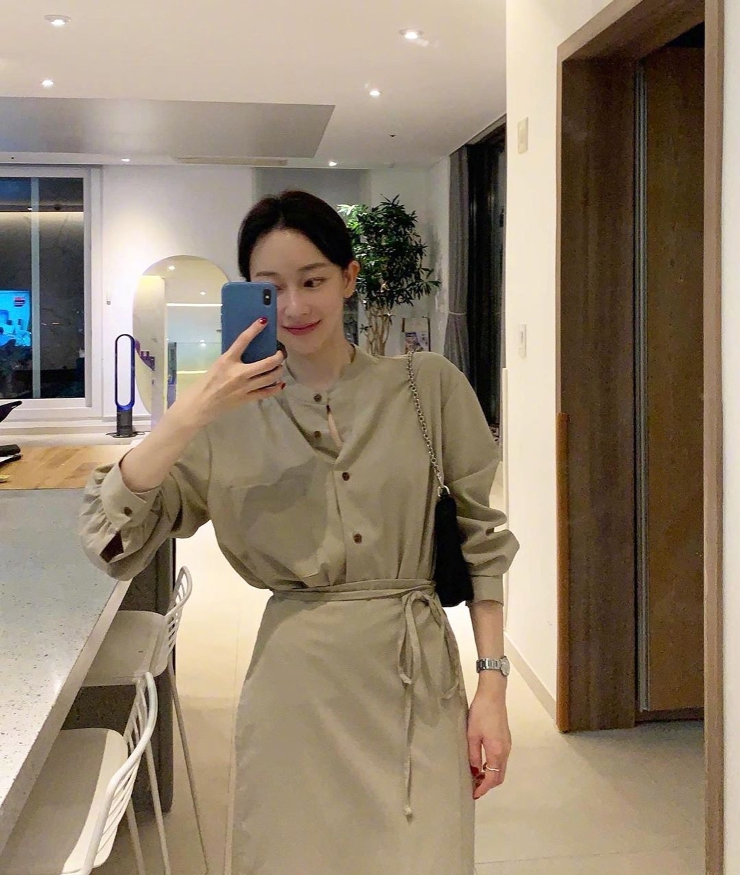 一款最流行的奶茶色,charlottetilbury奶茶色