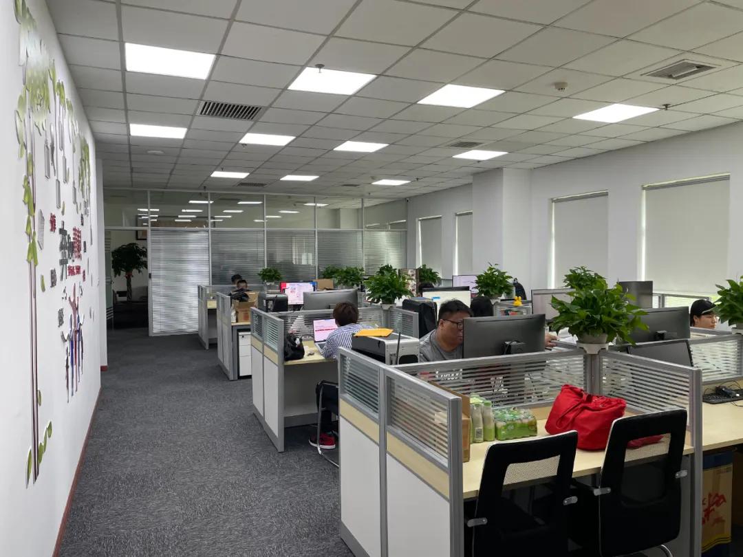 大白兔奶糖代理商电话,冠生园大白兔奶糖营销策划活动