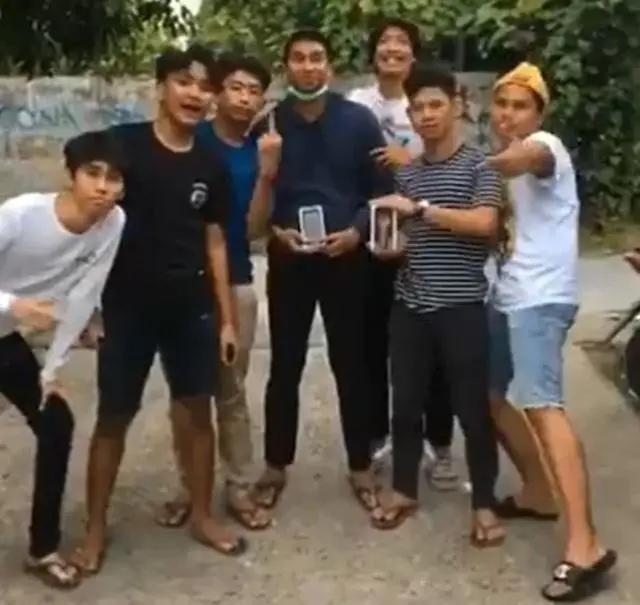 有个“球”用！韩国用气球向朝鲜发50万份传单｜趣观世界