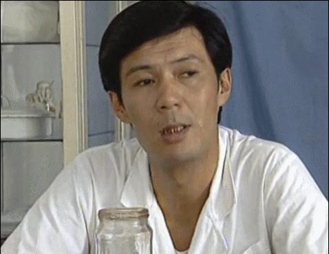 这七位影帝级别“爸爸专业户”年轻时的样子，你能认出来吗？