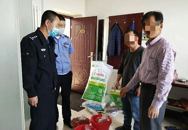 学会这3个小方法轻松买到真蜂蜜,一分钟带你如何辨别蜂蜜