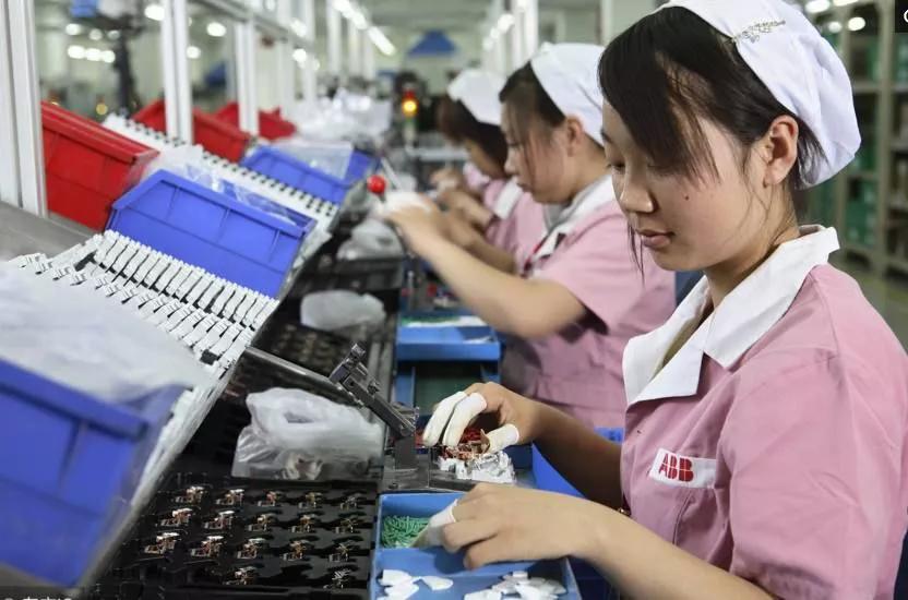 现在干吊车的怎么那么多啊,目前吊车行业哪个吨位好干