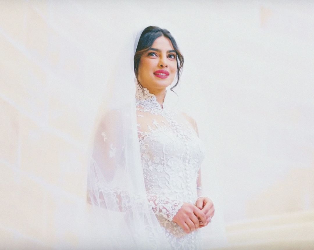 看看最美的新娘子，2019争取把2018送出去的份子钱收回来～