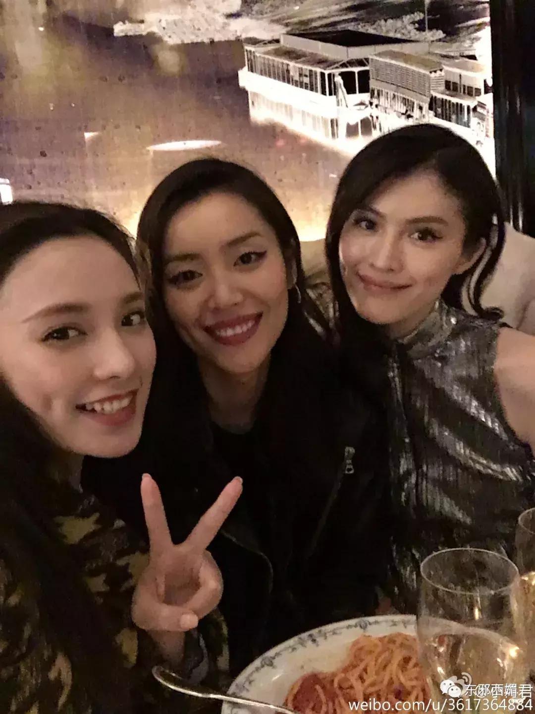 又一位换头宝贝!你能在她身上找到几位女明星的影子?