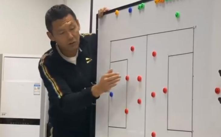 第一次入选国足张玉宁,中国男足u16逐梦德甲