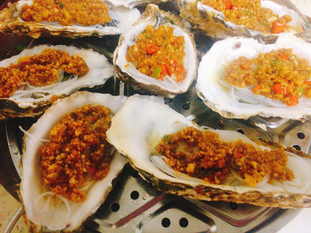 烧烤店生蚝烤法全过程,烤生蚝和烧烤哪个好吃