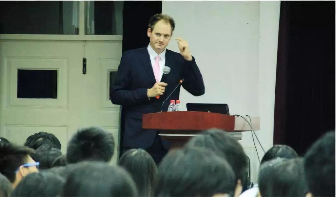 留学申请奖学金难吗,留学奖学金申请难不难