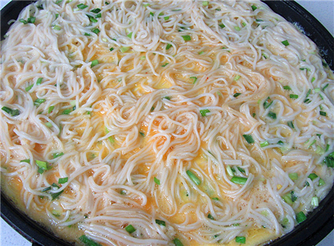 面条怎么做早餐饼,面条饼怎么做简单又好吃