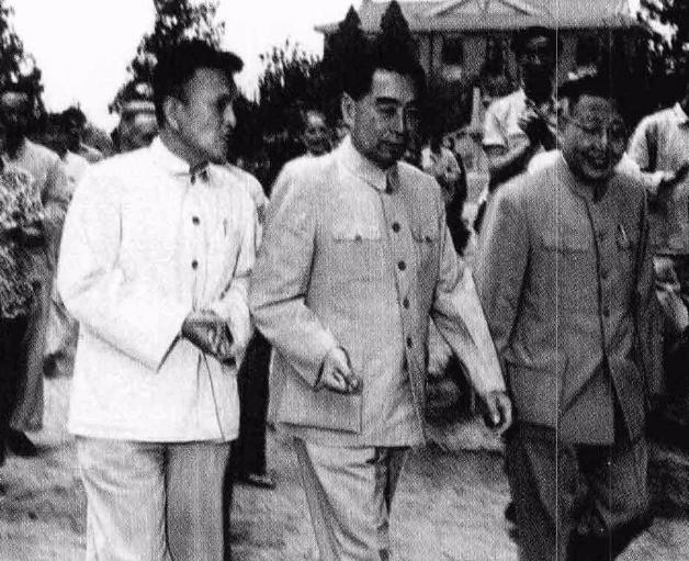 老科学家讲述中国核武器研究历程,中国第一个核武器的研究时间