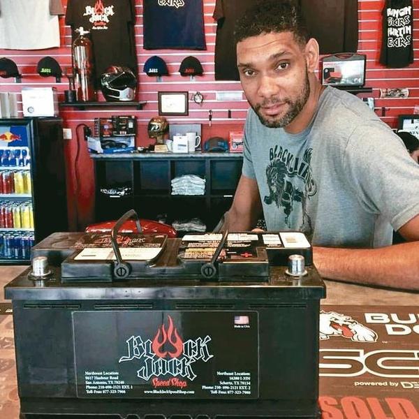 邓肯退役后不像富翁那样生活！却过得让人羡慕，从改装车玩到钓鱼