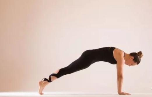 胸小肌训练瑜伽,胸小肌锻炼的有效方法