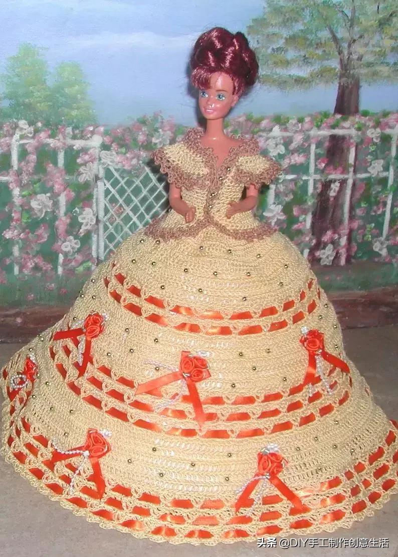 娃娃的衣服怎么钩简单,钩最简单的娃娃衣服教程