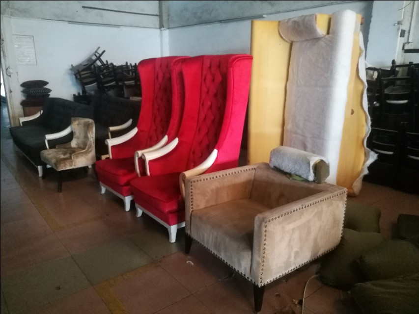 皮匠大师沙发翻新换皮,广州老皮匠沙发翻新电话号