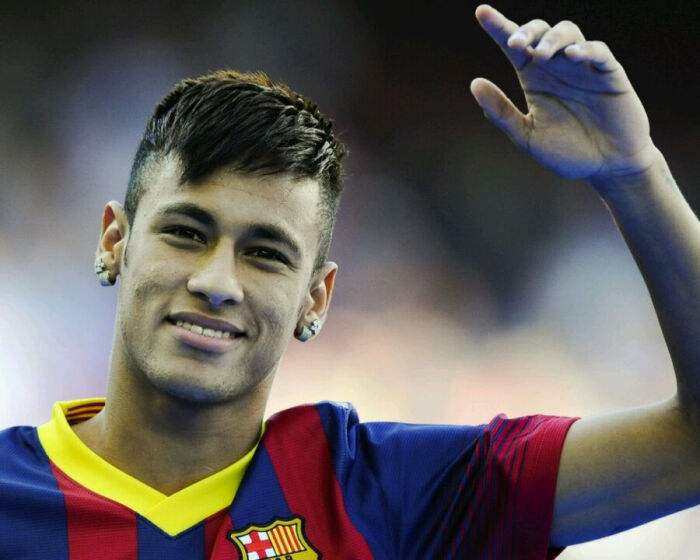 桑托斯妖人内马尔,内马尔回桑托斯足球