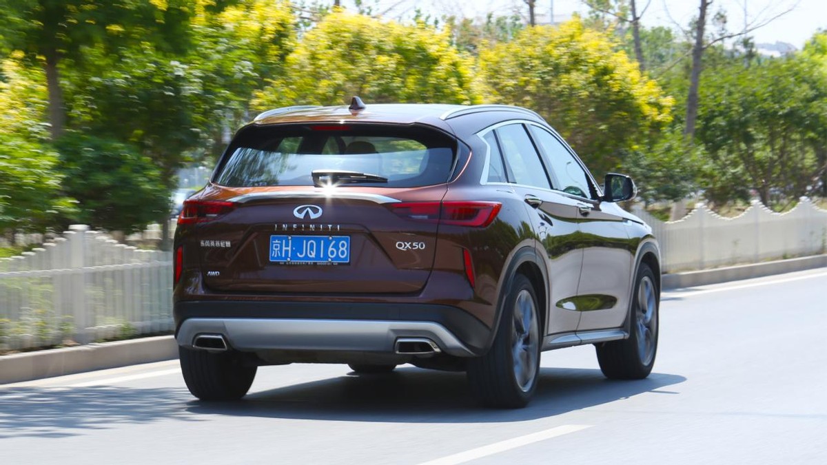 细节全面解析汽车,英菲尼迪qx50悦享版自驾