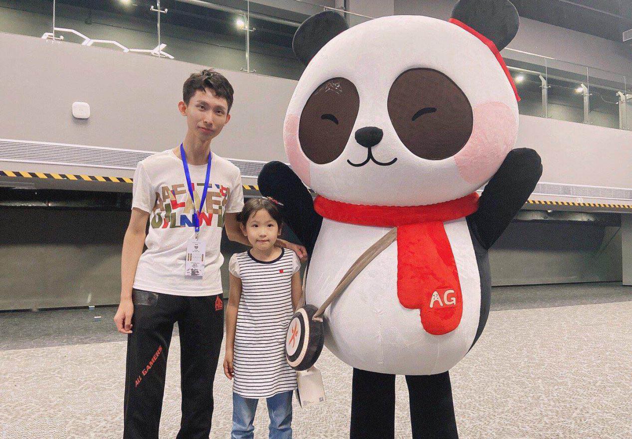 梦泪巅峰时期的工资多少,有一种差距叫工资和年薪