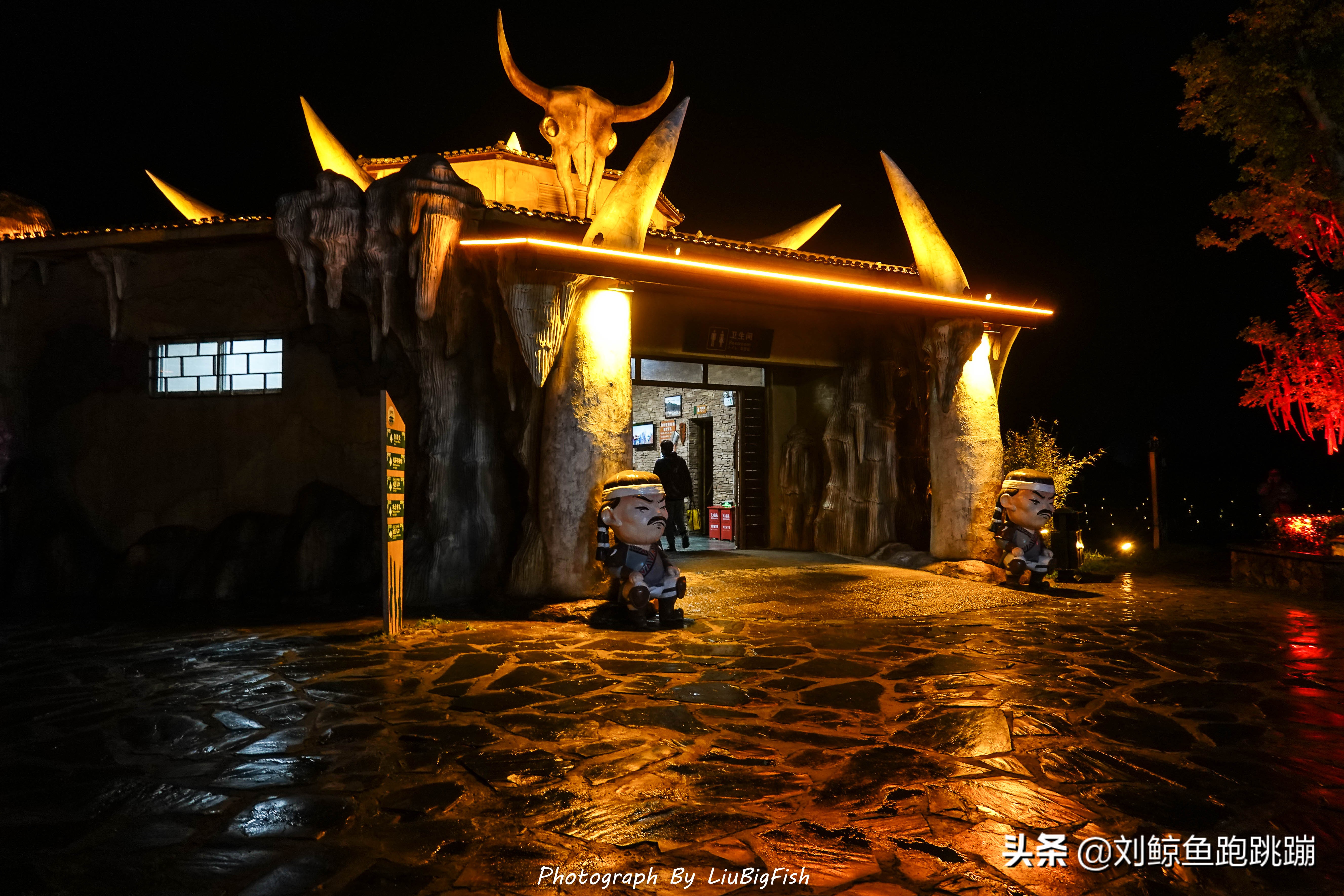 木兰草原马战演出直播,武汉木兰草原狂欢夜视频