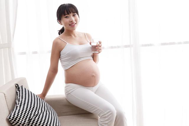 天气冷孕妇怎么洗澡,孕妇怎么洗冷水澡