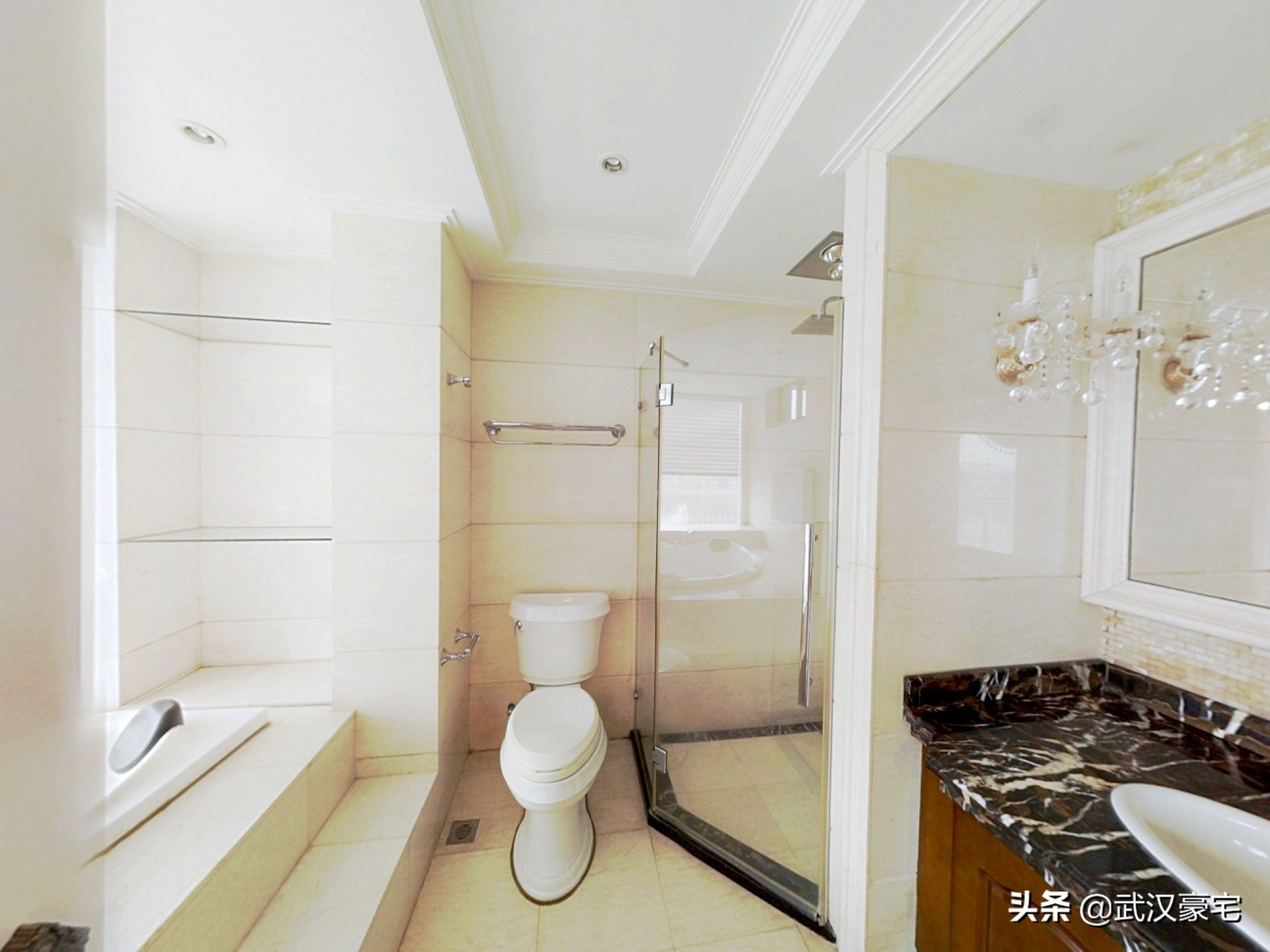 只要1100W万科高尔夫二期别墅边户院子大