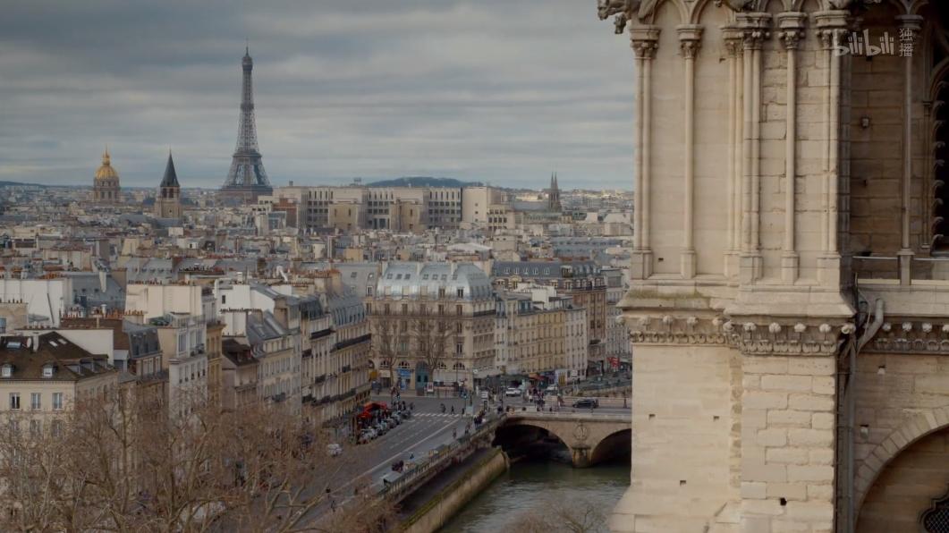 被大火烧毁的法国建筑,法国地标建筑着火