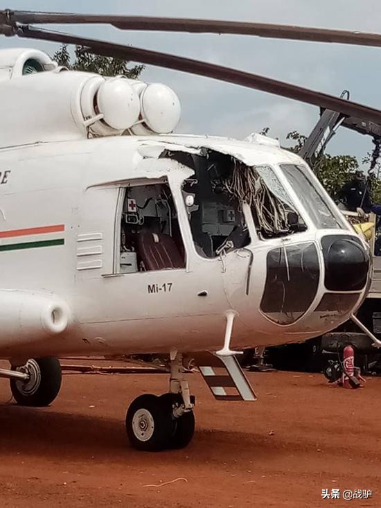 非洲小国军机坠毁，狠狠砸向总统专机，多人重伤，总统躲过一劫