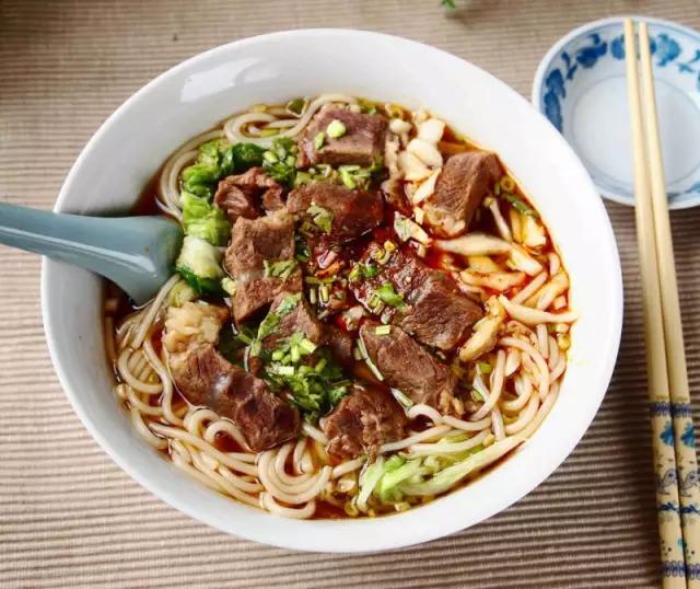 干米线怎么泡发教你干米线的做法,鸡汤米线网红米线做法