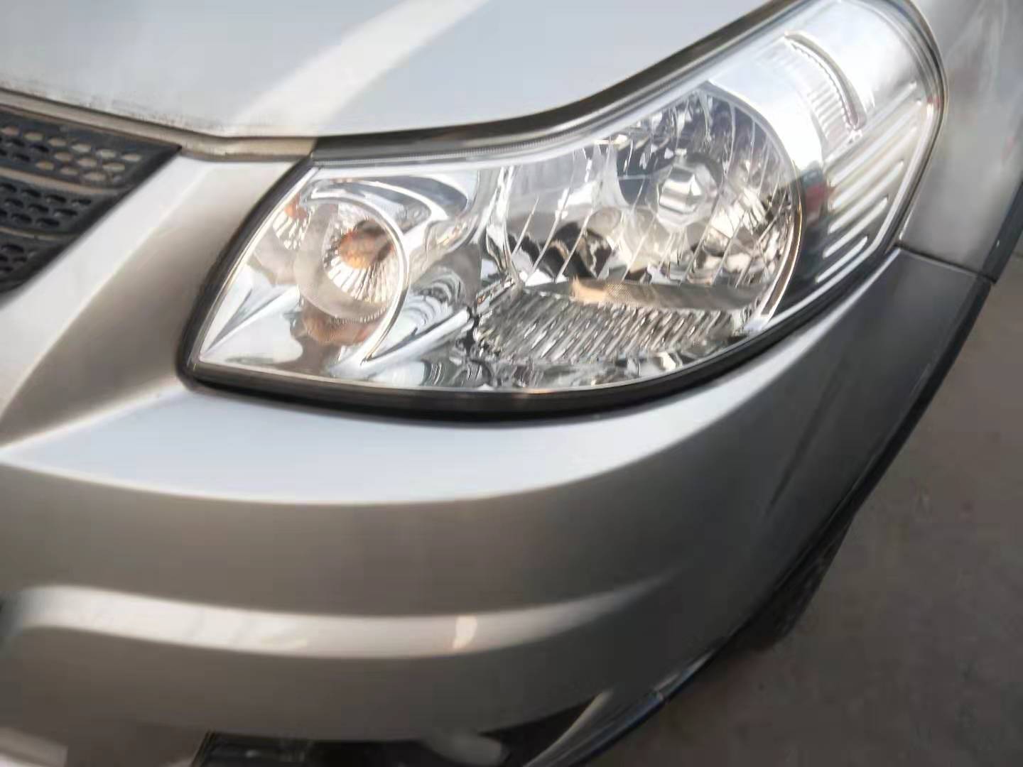 2万能买哪年铃木天语sx4,铃木天语sx4高配和低配区别在哪里