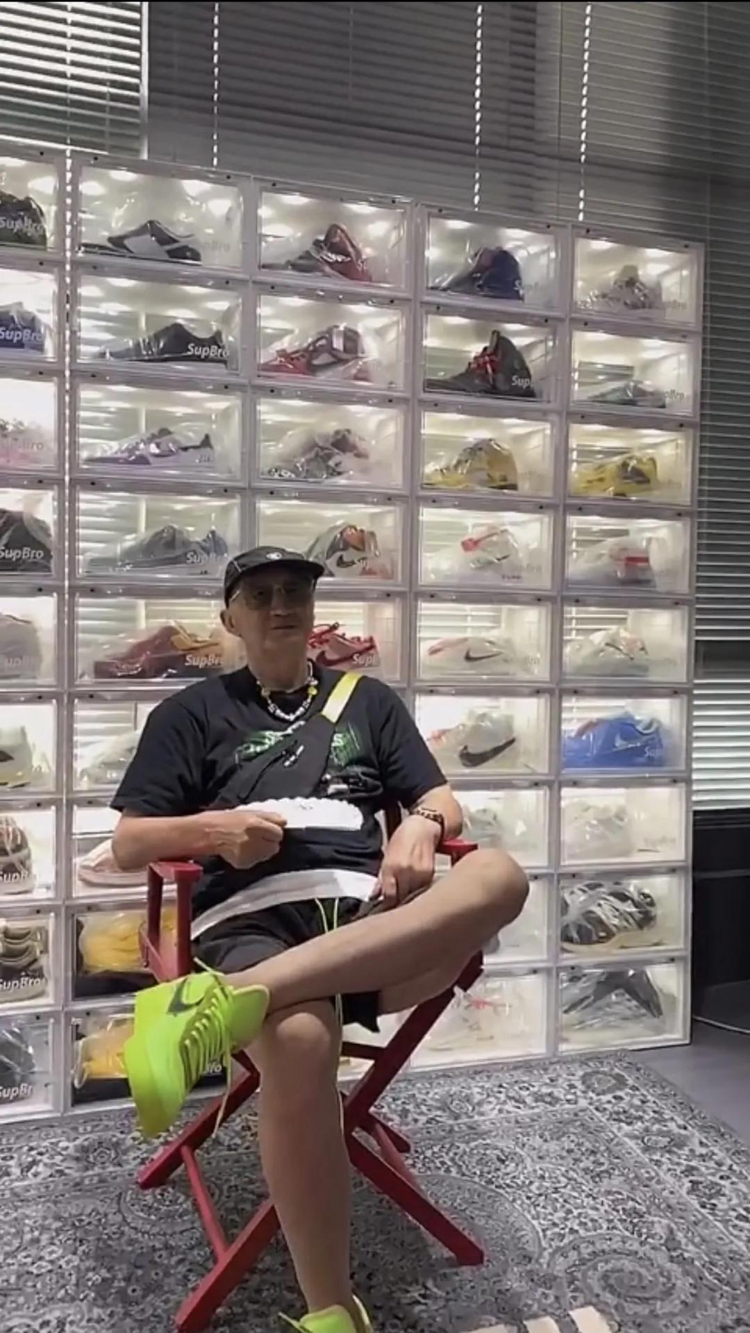 麦当娜50岁时穿衣打扮,61岁麦当娜自曝秀出美貌不减年华