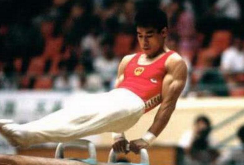 鞋价暴涨31倍，*疆新**棉事件之后的李宁，是如何应对质疑再翻身的？