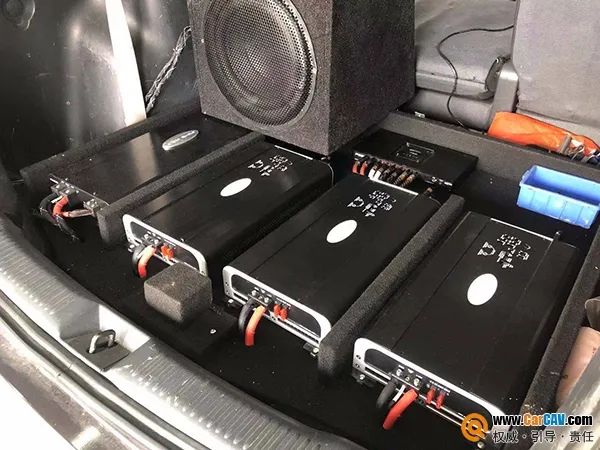 音响升级劲浪亚麻三分频,海马普力马汽车音响