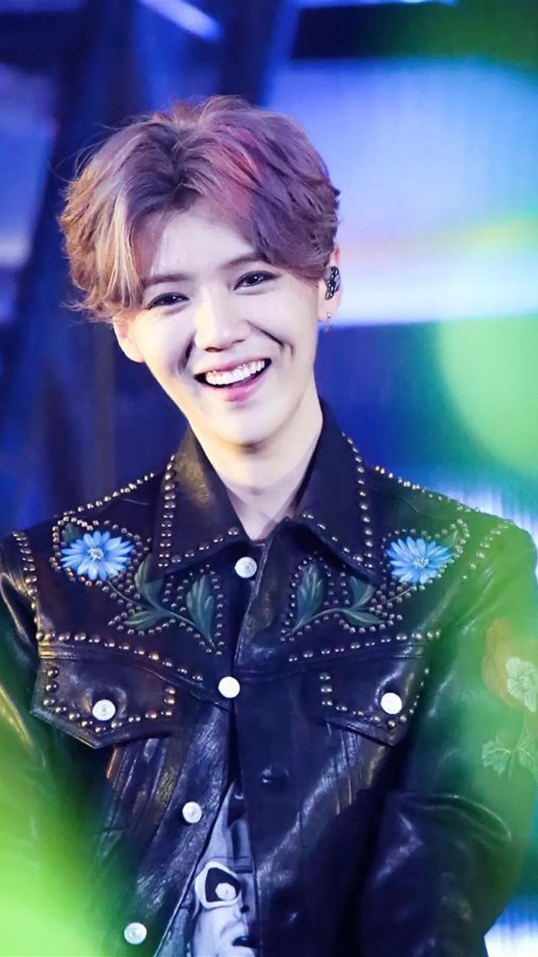 壁纸鹿晗迪丽热巴,鹿晗壁纸最近