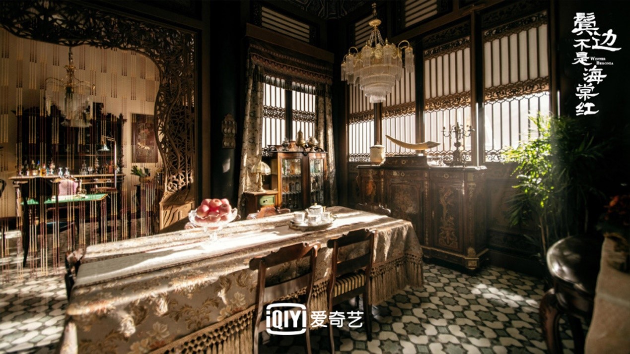 鬓边不是海棠红深层评论,网评鬓边不是海棠红