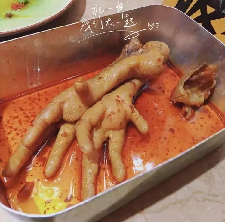 新南门，成都人听到这三个字就是包不住的清口水，走起~