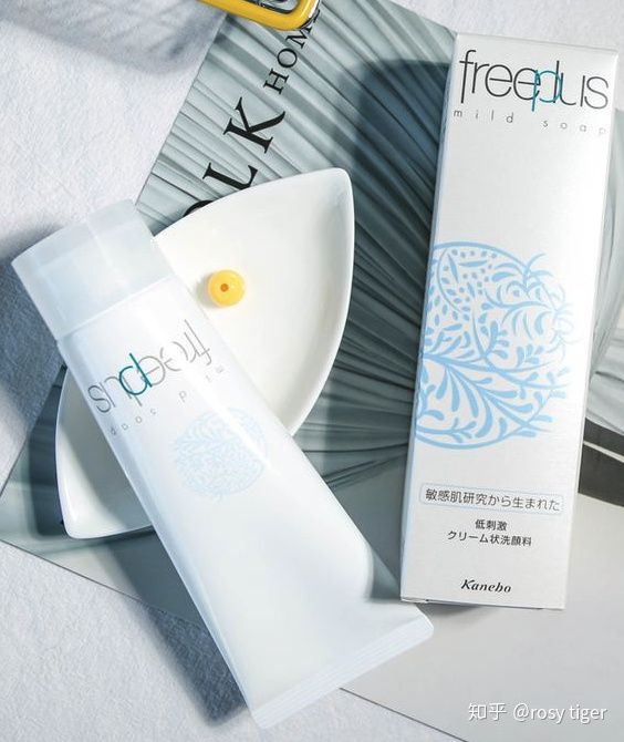 女生怎么可以身上皮肤光滑细腻,怎么养成白嫩皮肤