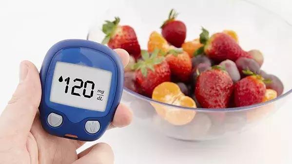 老年人吃水果最佳时间,糖尿病人吃水果最佳时间