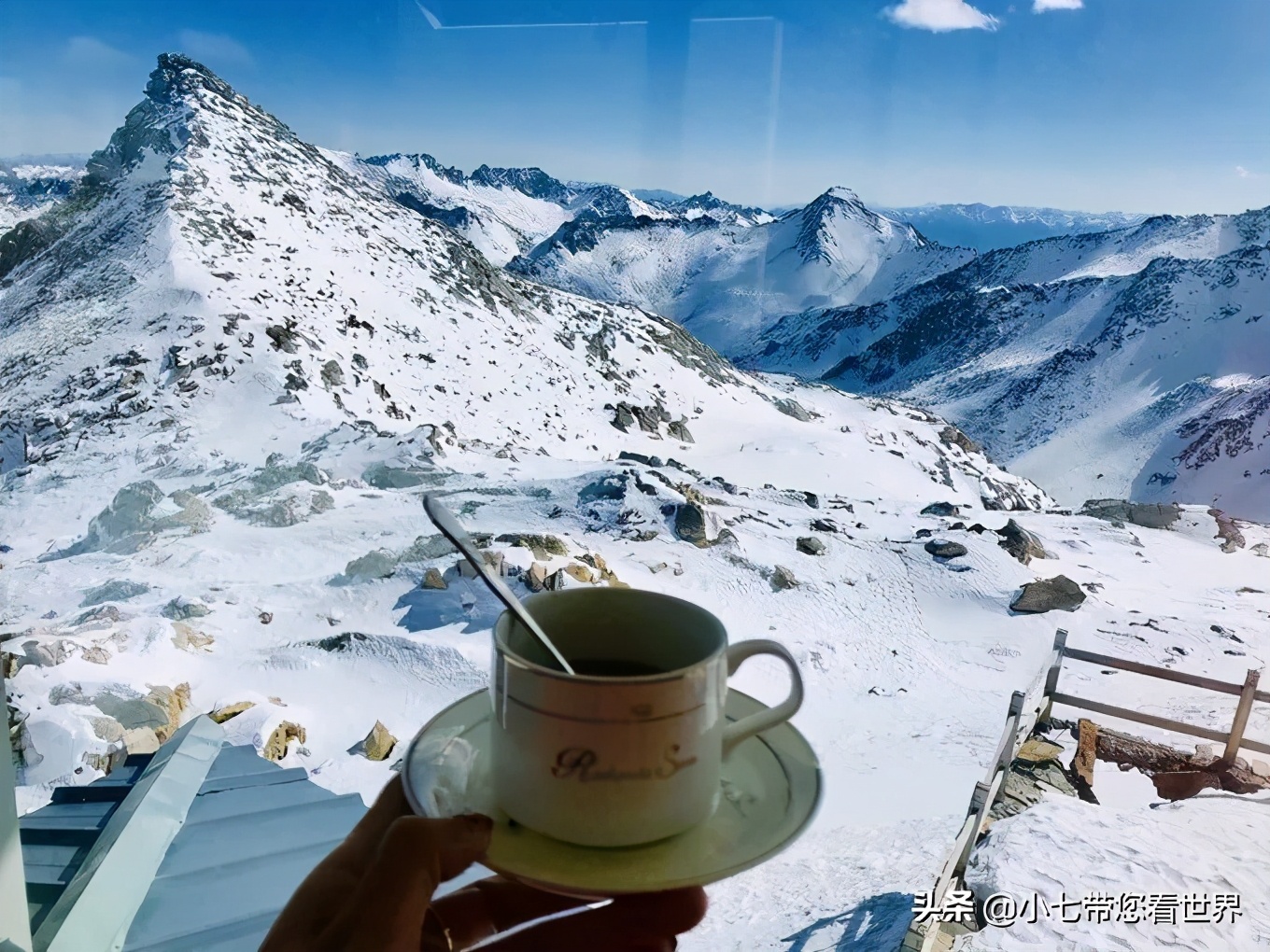 海拔4900的咖啡馆,4700咖啡店