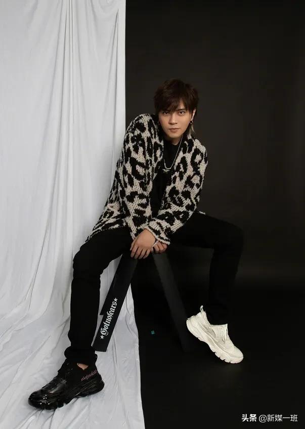 罗志祥同款鞋37码,罗志祥棋盘鞋400元