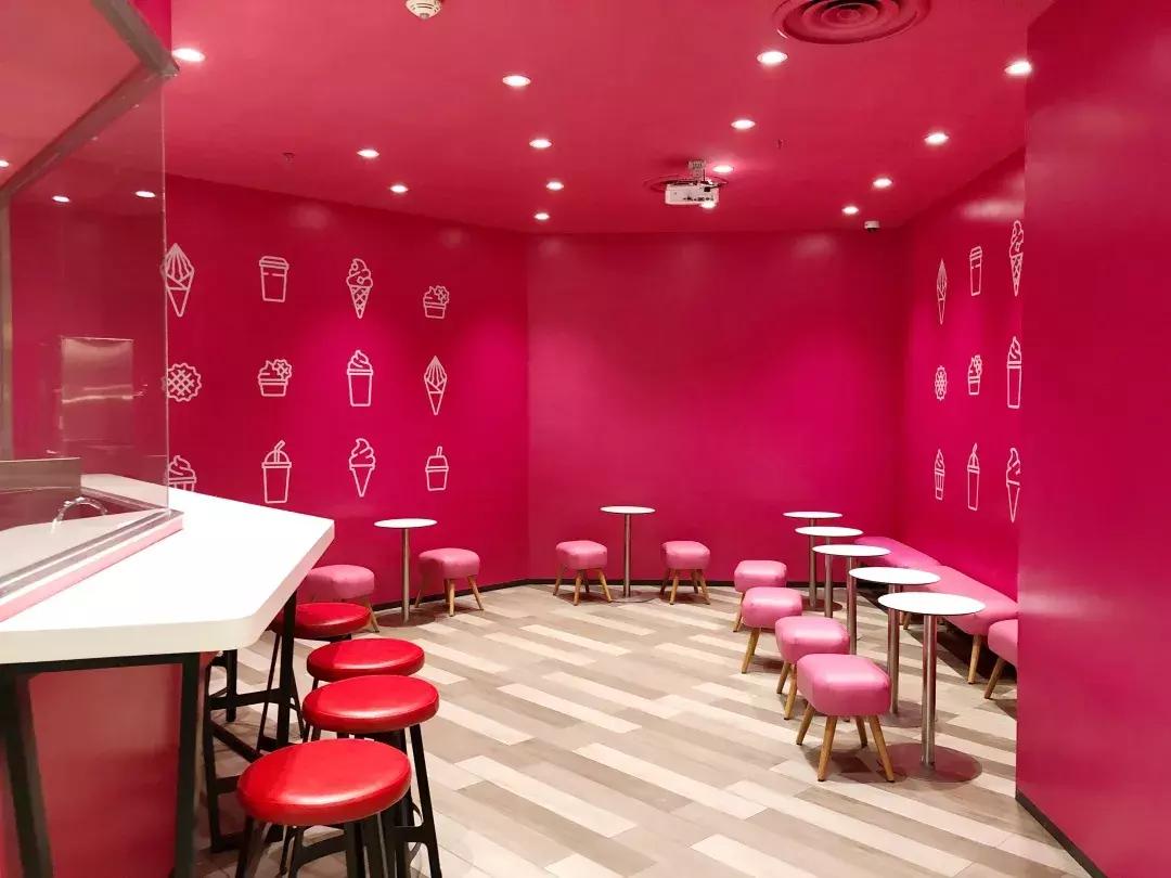 来咯，来咯，肯德基奶茶军团来咯