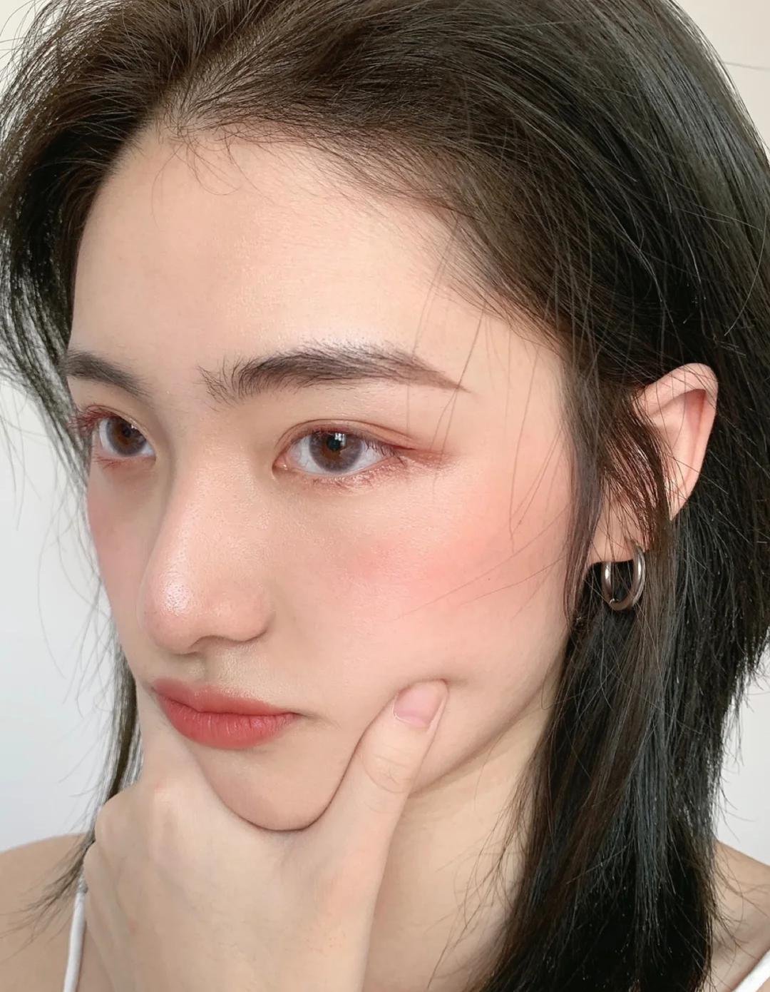 十大公认好用腮红高光一体,最好看的国货多色腮红推荐