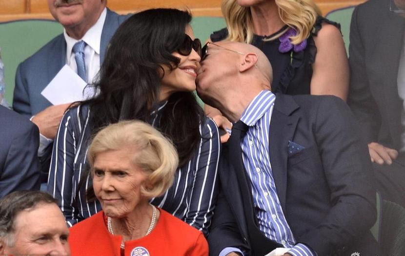 贝佐斯女友桑切斯日常生活,贝佐斯第二任老婆桑切斯简介