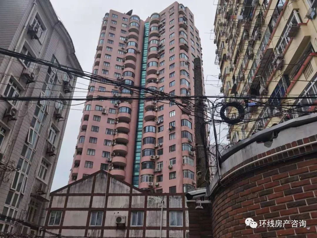 被CAZ抛弃的斜土路，还无房可买？