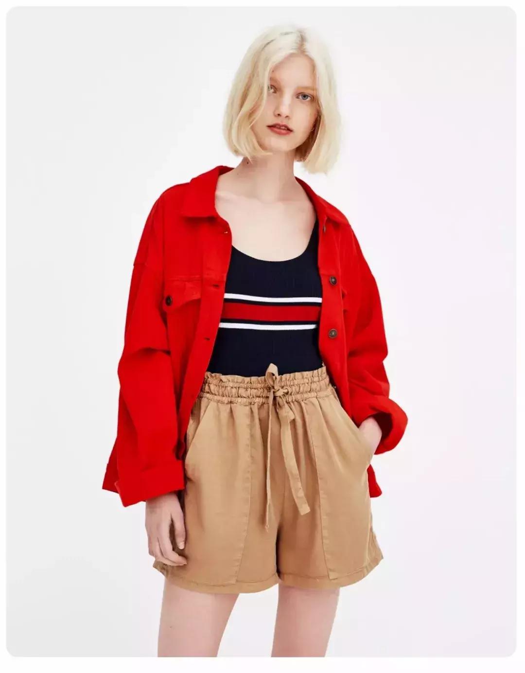 夏天穿蓝色短裤上衣穿什么好看,夏天哪几种短裤不要穿