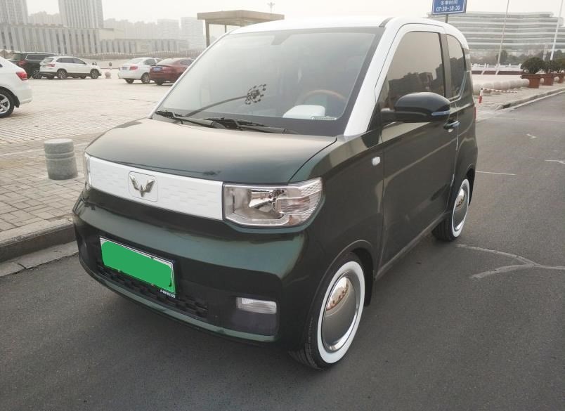 买车3万多，潮改1万多，这样的宏光MINI比3系更拉风？