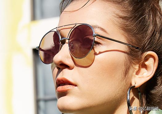 戴太阳镜又酷又霸气,戴上太阳镜更酷